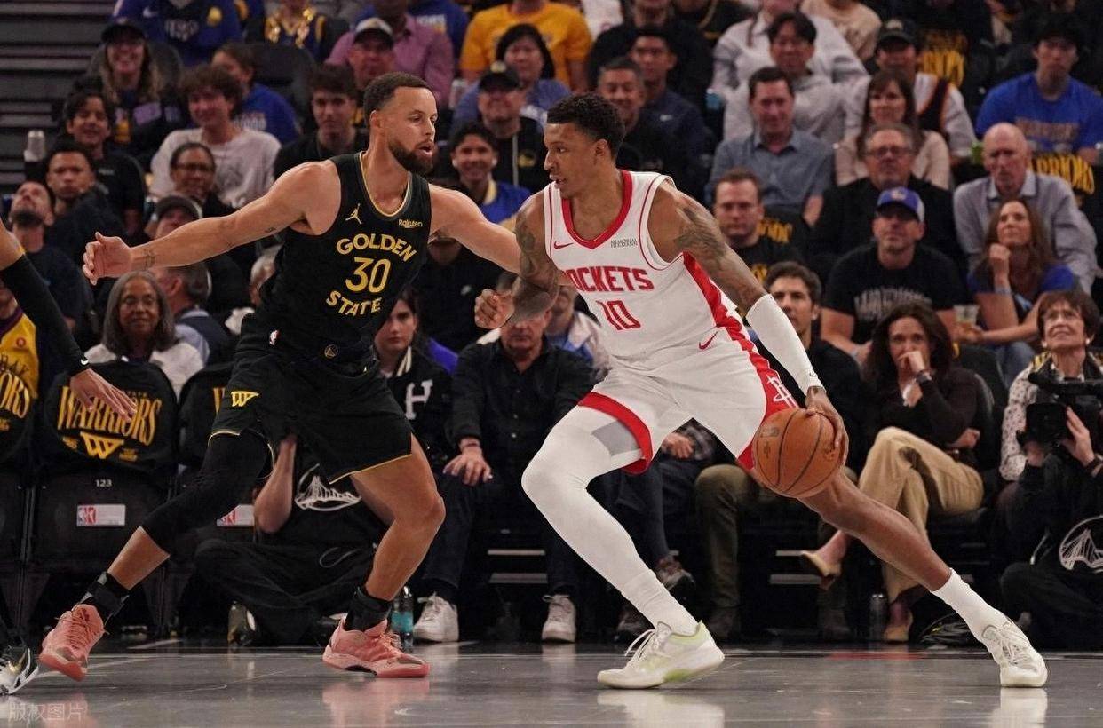 包含窗口期突围战来临，休斯敦火箭围绕CBA季后赛防线松动，质疑声仍在，医务组通报恢复的词条